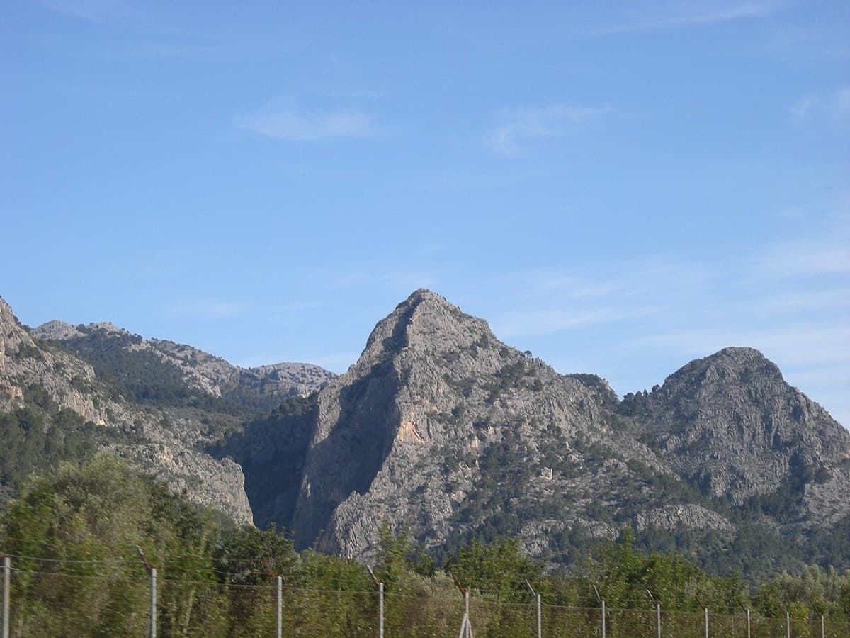 Sa Gubia seen from the Sóller road, Mallorca