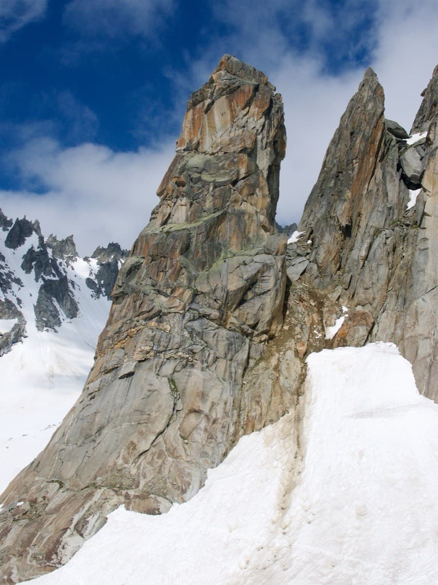 The Hannibalturm above the Sidelen glacier, Furka
